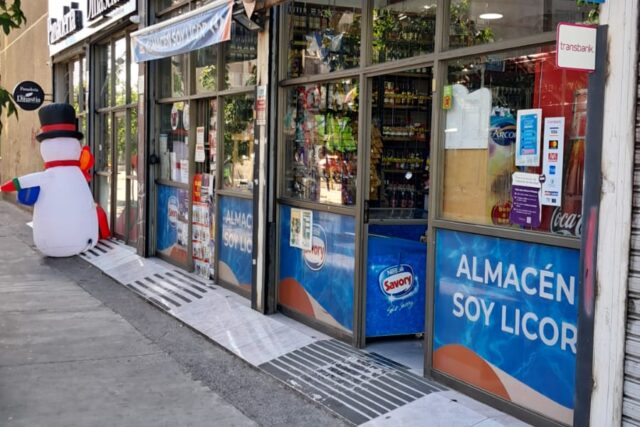 Se Vende Derecho De Llave De Botillería Y Almacén En Comuna De La Florida