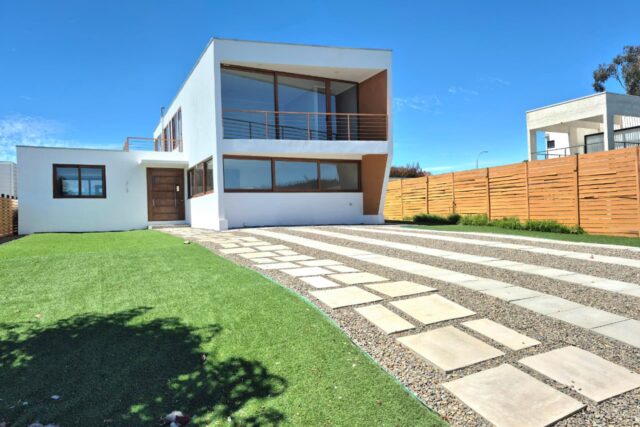 Se Vende Casa En Condominio En Mantagua